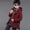 Mantel 2022 Neue Winter warme Jugend Jungen Jacke 3-14 Jahre lang fit Mode Kapuzenmantel geeignet für Kinder Outdoor winddicht Z230719