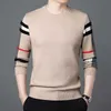 Erkek Sweaters 2022 Yeni Sonbahar Kış Lüks Tasarımcı Sweater Men Street Giyim Klasik Ekose Örme Noel Külkü Yüksek Kaliteli Erkek Örgü L230719