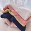Suéter de punto de lana suave para niñas bebés de color sólido para niños Tops ropa 2022 primavera otoño suéteres de Cachemira para niños HKD230719