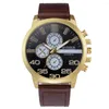 Montres-bracelets 2023 montre de luxe hommes ceinture Quartz genève mode loisirs affaires articles en vrac en gros