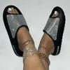 Sandalen Nieuwe Heldere Diamant damesschoenen Mode Platform Slippers antislip Strand Thuis Slippers Dames Sandalen 230417