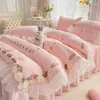 Beddengoed Sets INS Koreaanse Borduurwerk Ruches Kant Bed Rok Set Prinses Meisjes Dekbedovertrek Kussensloop Effen Kleur Quilt Over Decor Home