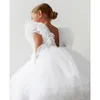 Meisjesjurken meisjes 'wihte vintage jurk elegante vliegende mouwen kinderprinsesjurk baby mesh tutu jurk jeugd verjaardag feestjurk bruiloft 230718