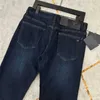 Designer de jeans pour hommes 2023 printemps nouveau pantalon décontracté en denim taille moyenne élastique PMQQ