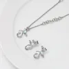 Orecchini pendenti S925 Silver Needle Collana da donna in pietra di luna di nicchia europea e americana di alta qualità originale