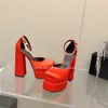 Scarpe eleganti Piattaforma Sandali con tacco altissimo Donna Settimana della moda di alta qualità Roma Sandali Estate Scarpe da cerimonia per sfilate sexy da passerella 230719