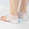 Pièces de chaussures Accessoires 1 paire de semelles intérieures invisibles à hauteur augmentée Chaussettes à talon en silicone confortables portables pour femmes hommes 230718