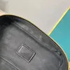 Luxuriöse Umhängetaschen, Kosmetiktasche, Designer-Handtaschen, modische Kulturbeutel für Damen, Umhängetasche, klassische Satchel-Damenkupplung, Kofferraum-Kosmetiktasche, geprägte Tasche mit Kettendesign