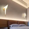 Lampada da parete moderna a LED in acrilico per soggiorno, camera da letto, comodino, arredamento nordico, casa, loft, applique