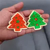 Broches Alfinetes KUGUYS 2023 Árvore de Natal Mulheres Homens Broche Emblemas Alfinete de Bolso Espelho Verde Vermelho Acessórios de Moda Ano Jóias Breastpin