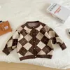 Pullover Fall Toddler SWEATER Boys Girls Zimowe ubrania jesień Nowy ciepły pullover Top Sweter z długim rękawem Sweter mody SWEAT 1-5Y HKD230719