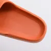 Толстые платформы облачные тапочки женщины в ванной комнате мягкие эва против скольжения домашние слайды, дамы летние обувь 230718