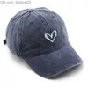 Ball Caps Sleckton Женская и мужская мода бейсболка хлопковая вышивка Heart Hat Retro Sun Hat Casual Snapshot Hat Unisex Z230719