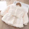 Płaszcz w dół wiosenny jesienna zima symulowana futra płaszcz dziecięcy gruba wełniana kurtka dla dzieci odzież zewnętrzna Z230720