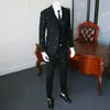 Traje antiarrugas Blazer Slim Fit Hombre Puro Negro Bordado Traje Chaqueta Hombres Vestidos de novia Tres piezas 365wt19303m