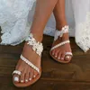 Dames 80992 Vrouwelijke zomer slip-on platte schoenen Sexy White Lace Roman Sandalias Sandalias Mujer Sapato Feminino Plus Maat 230718