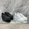 2023 Top Hot Luxurys Designer Männer Kausal Schuh Mode Frau Leder Lace Up Plattform Sohle Turnschuhe Weiß Schwarz Herren Damen Sneaker xsd221111