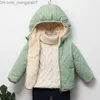 Casaco Casaco de bebê jaqueta grossa de inverno jaqueta de pelúcia quente para meninas jaqueta de pele com capuz roupas infantis casaco de neve Z230720