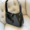 Le 5 a 7 hobo svart väska kvinnor liten handväska axel koppling väskor lyxiga designers handväskor glansiga plånböcker läder plånböcker justerbar rem