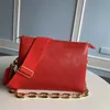 En kaliteli tuvalet çantası tasarımcısı orijinal deri çantalar kuzen kadınlar zincir omuz çantası tote lüks crossbody moda haberci cüzdan kabartmalı kart kayışları m57790