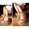 Wdhkun d'été femmes femmes femmes coins mouscolores patchwork pipi toe chaussures romaines sandales talons hauts 230718