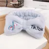 Hårband Tiktok Coral Fleece Soft Bow pannband för kvinnor Girls Söta hållare Hårband Huvudbonader Tillbehör 10st.