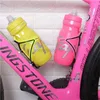 Vattenflaskor Burar Vägcykel Ultra-Light Two-Color Bottle Cages One-Piece Cup Holders Mycket lämpliga för MTB-cyklar Bicycle Accessories HKD230719