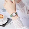 Relojes de pulsera Fundador de moda de comercio exterior Pequeño color puro y fresco Reloj para mujer Cinturón Chica dulce