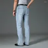 Mäns jeans blossade efter män högkvalitativa affärer casual boot cut Classic Bell wide ben mens botten stretch byxor midje storlek 40