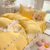 Beddengoed Sets INS Koreaanse Borduurwerk Ruches Kant Bed Rok Set Prinses Meisjes Dekbedovertrek Kussensloop Effen Kleur Quilt Over Decor Home