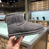 Designer Herren Schneestiefel Ug Mini Damen Winter Australien Plateaustiefel Pelz Flauschiger Slipper Knöchel Wollschuhe Schaffell Echtleder Klassisch Marke Lässig Außerhalb 10A