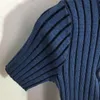 23ss Camisetas femininas de grife colete de tricô com letras vazadas listradas para meninas blusa de marca de luxo de alta qualidade manga curta viscose regata suéter fino pulôver