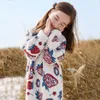 Pull Enfants Filles X-long Pulls Fraise Imprimé Tricoté Pulls Col Roulé Automne Hiver Coton Tops Adolescente Pull Décontracté HKD230719