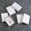 Sieraden Dozen 60pcsLot 9x6.5x2.8cm Rechthoek Wit Zwart Kartonnen Sieraden Set Dozen voor Kettingen oorbellen Ringen Kerst 230718