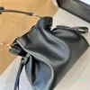 2023-handväskan Designer Bag Comen Classic ImitationStitching Black Leather Letter Drawcord Shoulder Bag Versatile Pommuter Chain Party Wallet