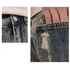 Mäns jeans knälängd denim shorts mitten av midjan streetwear mid-rise rippade hål rakt ben