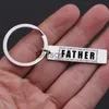 Autosleutel Fathers Day Gift Sleutelhanger RVS Sleutelhanger Bag Charm Car Keytag voor papa Graveren Vader HERO LERAAR FUN PROVIDER WARM x0718