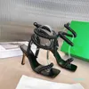 Lampadario con tacco Sandali con tacco alto Scarpe da sera Donna Designer di lusso Caviglia Gioielli nudi eleganti abiti da sera sandali di perle