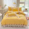 Beddengoed Sets INS Koreaanse Borduurwerk Ruches Kant Bed Rok Set Prinses Meisjes Dekbedovertrek Kussensloop Effen Kleur Quilt Over Decor Home