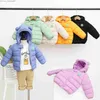 Płaszcz 2021 moda zimowa dziewczęta kreskówka płaszcza dziecięcego Top Top Baby Boys 'Jacket 1-5 Y Boys' Down Kurtka dla dzieci unisex Z230720