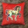 Oreiller décoratif de luxe léger velours tissu série cheval de luxe maison canapé Super doux housse de coussin taie d'oreiller sans noyau salon