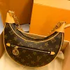 حقائب المساء مصمم الكتف حقيبة يد LLLVS CROSS CROSS BODY BODY BODY CRIENTARD MENTYRARM HAND MOON DENIM ROUP ROUND SHIPPER MARELLE PEA BUNS M81098