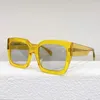 النظارات الشمسية Attico Selma Square Trend Acetate Bicolor Barge Eyewear Wood Strip