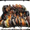 Ganze Massenlose 100 Stück, gemischte Stile, handgefertigte Herren-Armbänder aus echtem Leder, ethnische Stämme, modische Armbänder, brandneu251W