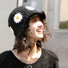 Berets Women Hollow Out Flowers Crochet Bucket Hat Spring Summer Beach Sun Female Korean Casual Foldable Sunproof Fisherman Cap