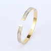 Créateur de mode bracelet Bracelet Jewelry Rise Gold Sier plaqué Shell Gold Bracelets Tennis Bangles Cuff Men Bijoux Femmes For Party Gift 2024