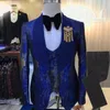 Trajes de hombre de llegada Un botón Novio Esmoquin Chal Solapa Padrinos de boda 3 piezas Chaqueta de boda Pantalones Chaleco Pajarita D292 Hombres 283S