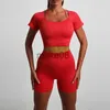 Kvinnors spårningsdräkter sportkläder Kvinnor Sömlös fitnessyogdräkt Kort ärm Crop Top High midja Träningskläder Gym Wear Sports Outfit J230720