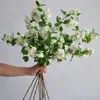Dekorativa blommor 30 "Cream Fake Lilacs Flower Branch Faux Spring STEM | Centerpieces Floral Wedding/Home Decoration Gifts