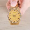 Brand Brand Brand Mens Mens Watchings Luxury Gold Diamond Quartz Watch Bright и Transparent Dial Комфортные наручные часы 220K